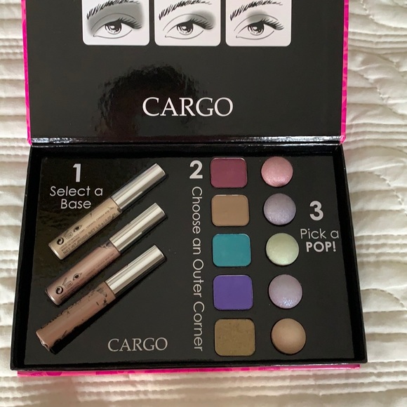 CARGO cosmetics eye shadow palette kit - Picture 7 of 8